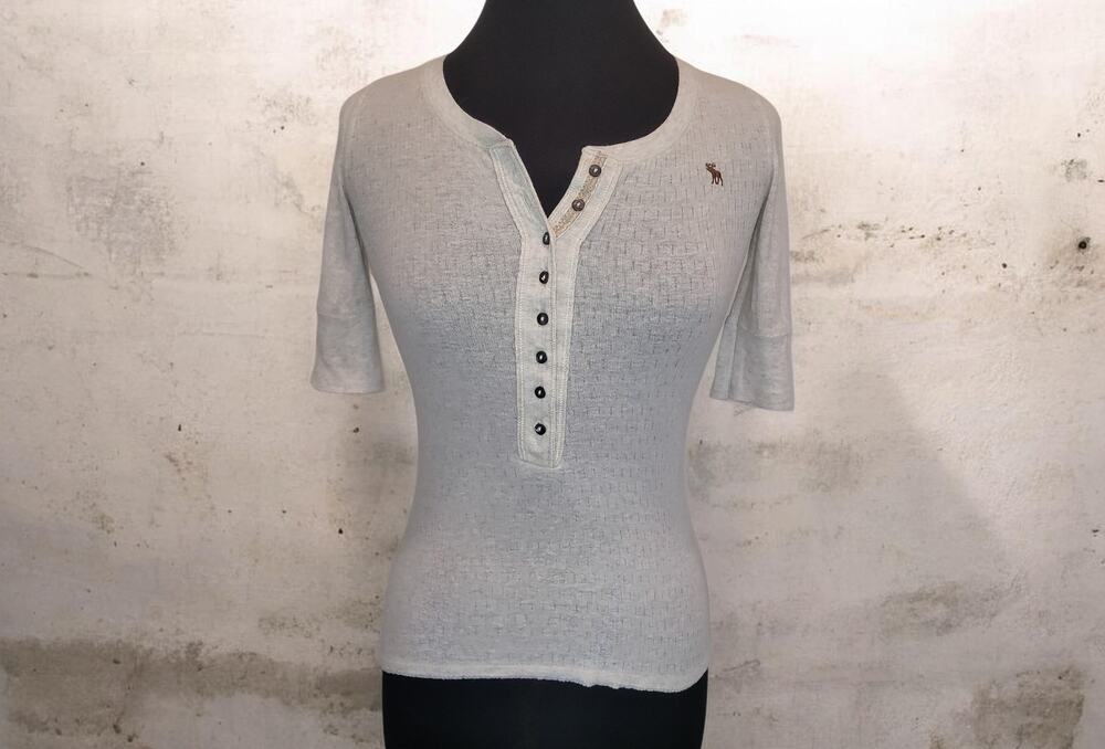 VTG A & F Ribbed Henley XS Cream Y2K Bella Swan Elena Gilbert Twilight Coquette